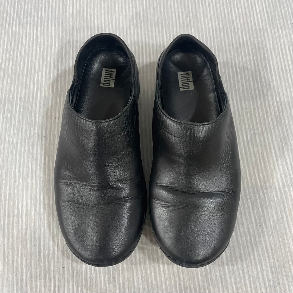 921) FitFlop 핏플랍 레더 슬립온 슈즈 235mm 상품이미지2