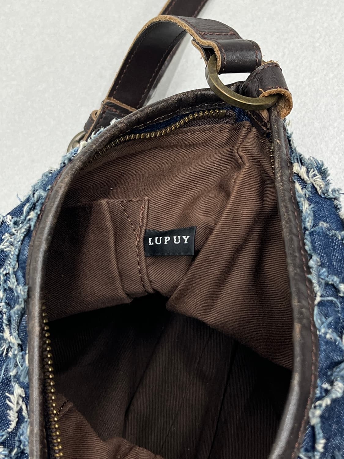 LUPUY 레더+데님 크로스백 상품이미지6