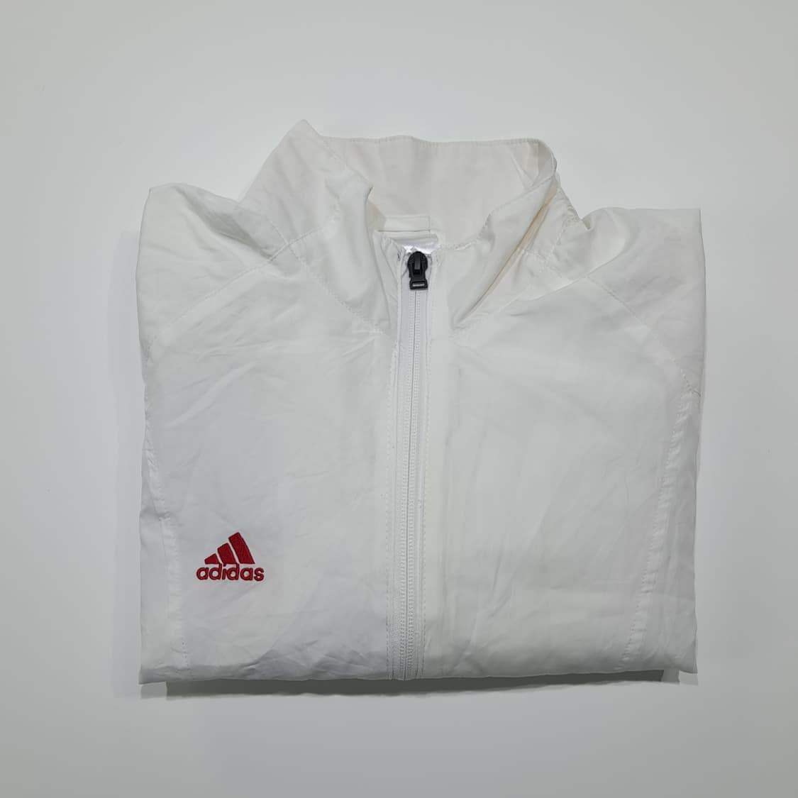 CL989 아디다스 90s 실버태그 화이트레드 크롭 바람막이 자켓 상품이미지6