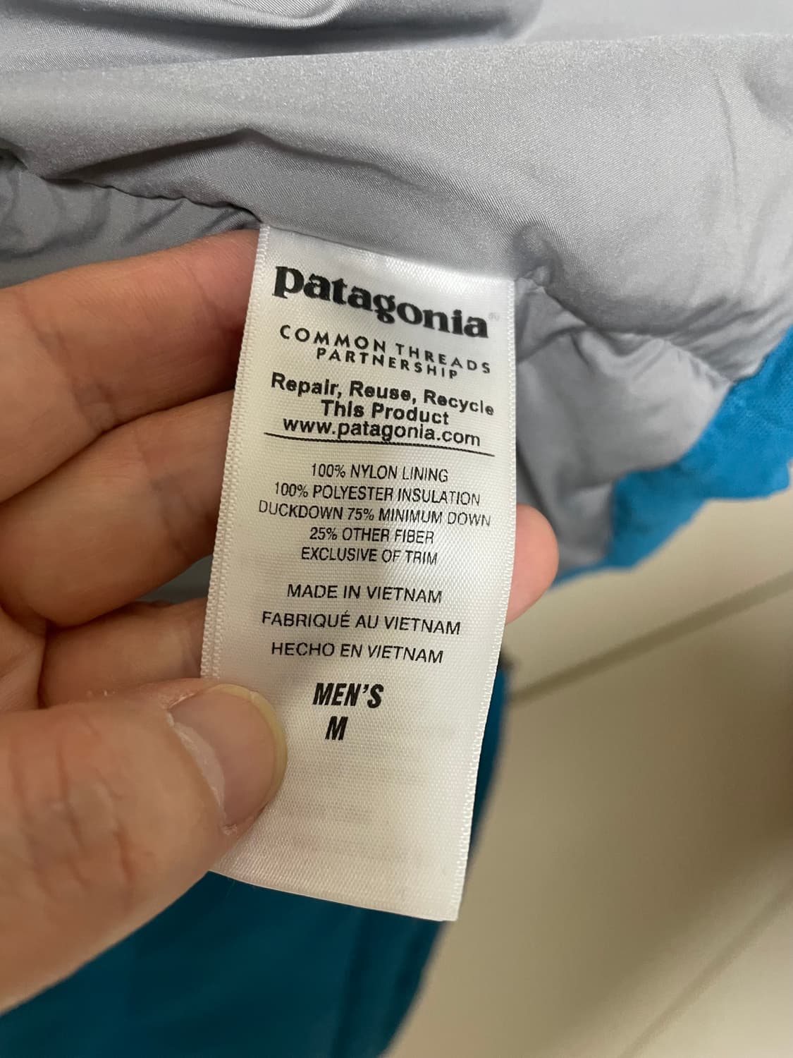 파타고니아 남성 다운 패딩 조끼 M 상품이미지6