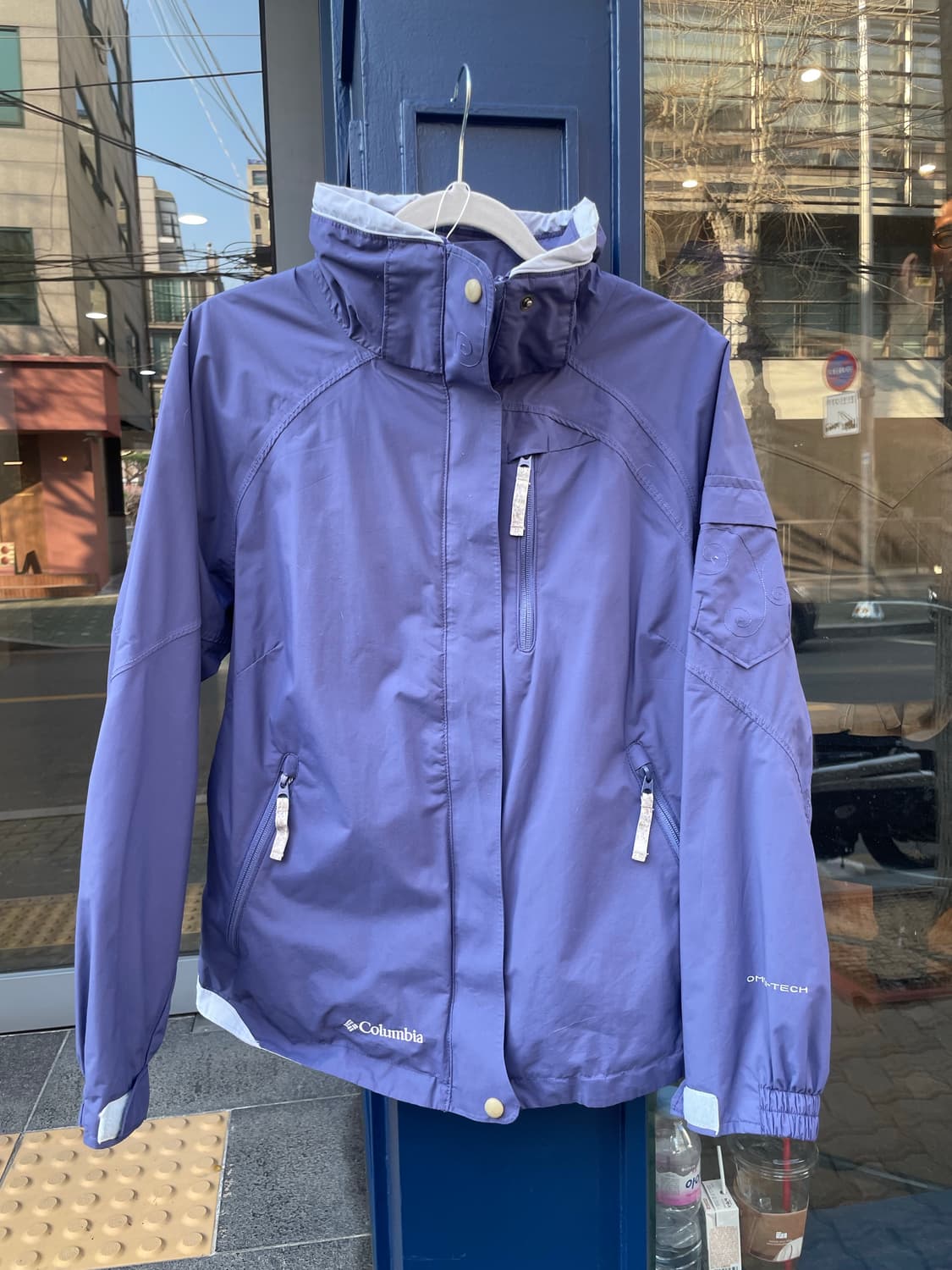 Columbia Hiking Jacket 상품이미지1