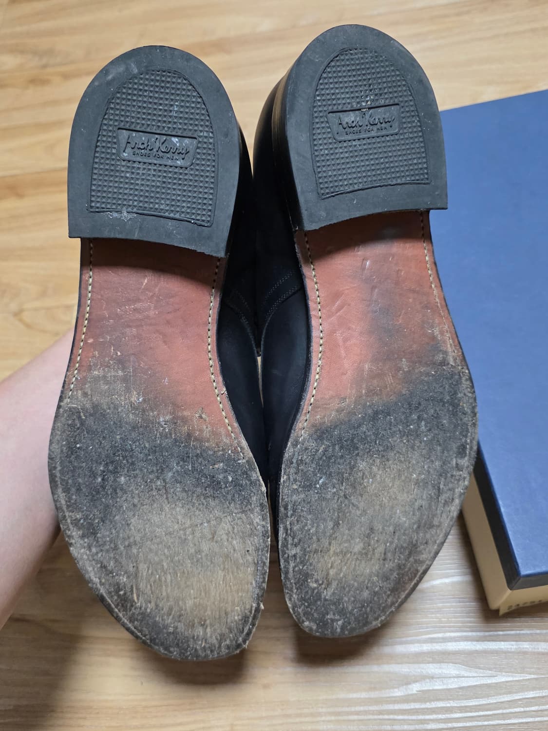 10size택포70만)아치캐리 24751서비스 슈즈 블랙 상품이미지8