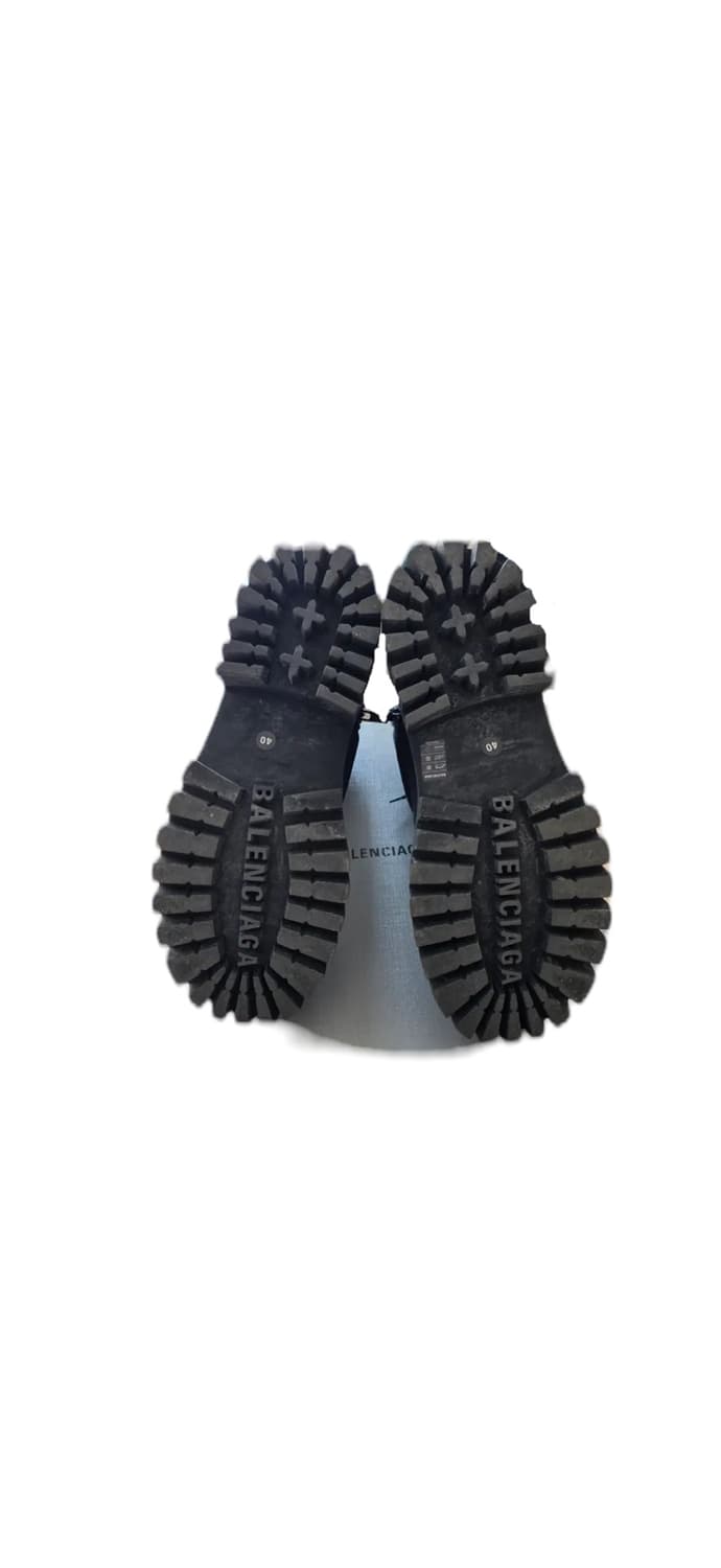 Balenciaga Combat Strike Boots Black 상품이미지2