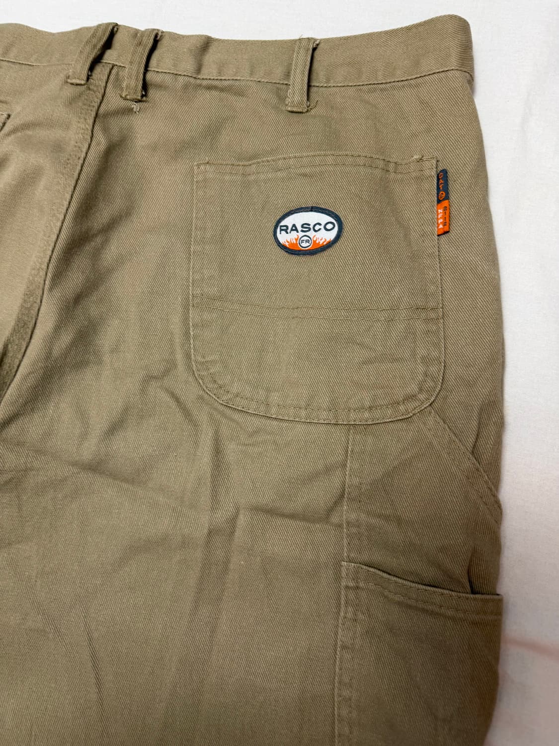RASCO 플레임 로고 빈티지 카펜터 팬츠 베이지 상품이미지3