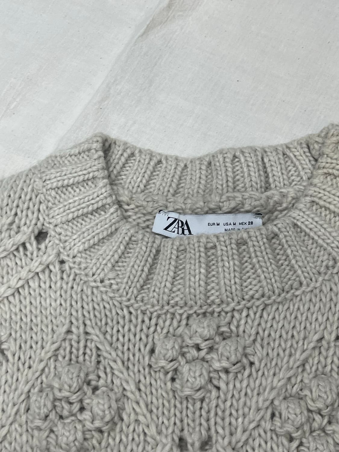 zara 폼폼니트 상품이미지5