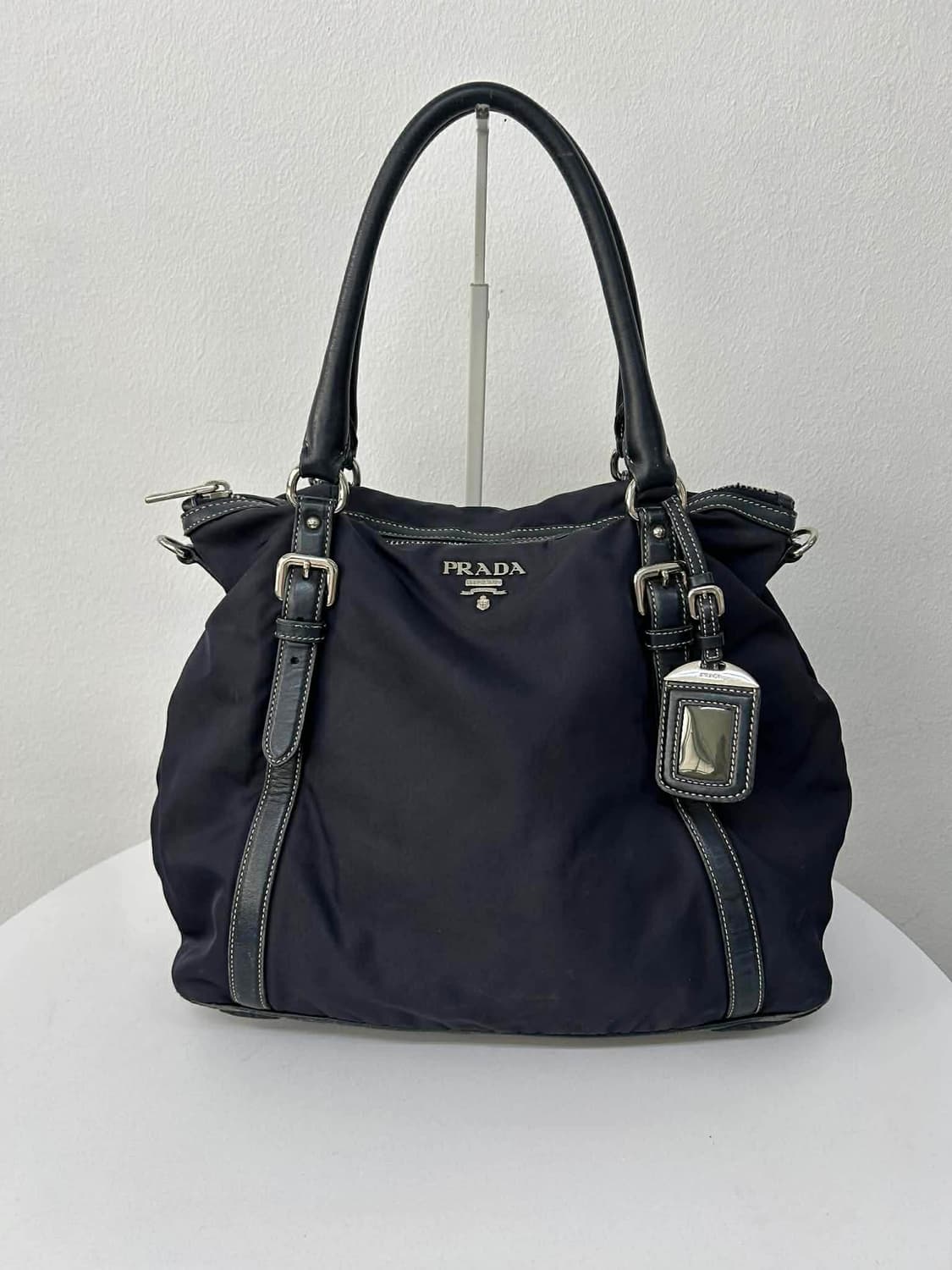 프라다 테수토 나일론 숄더 토트백 상품이미지1