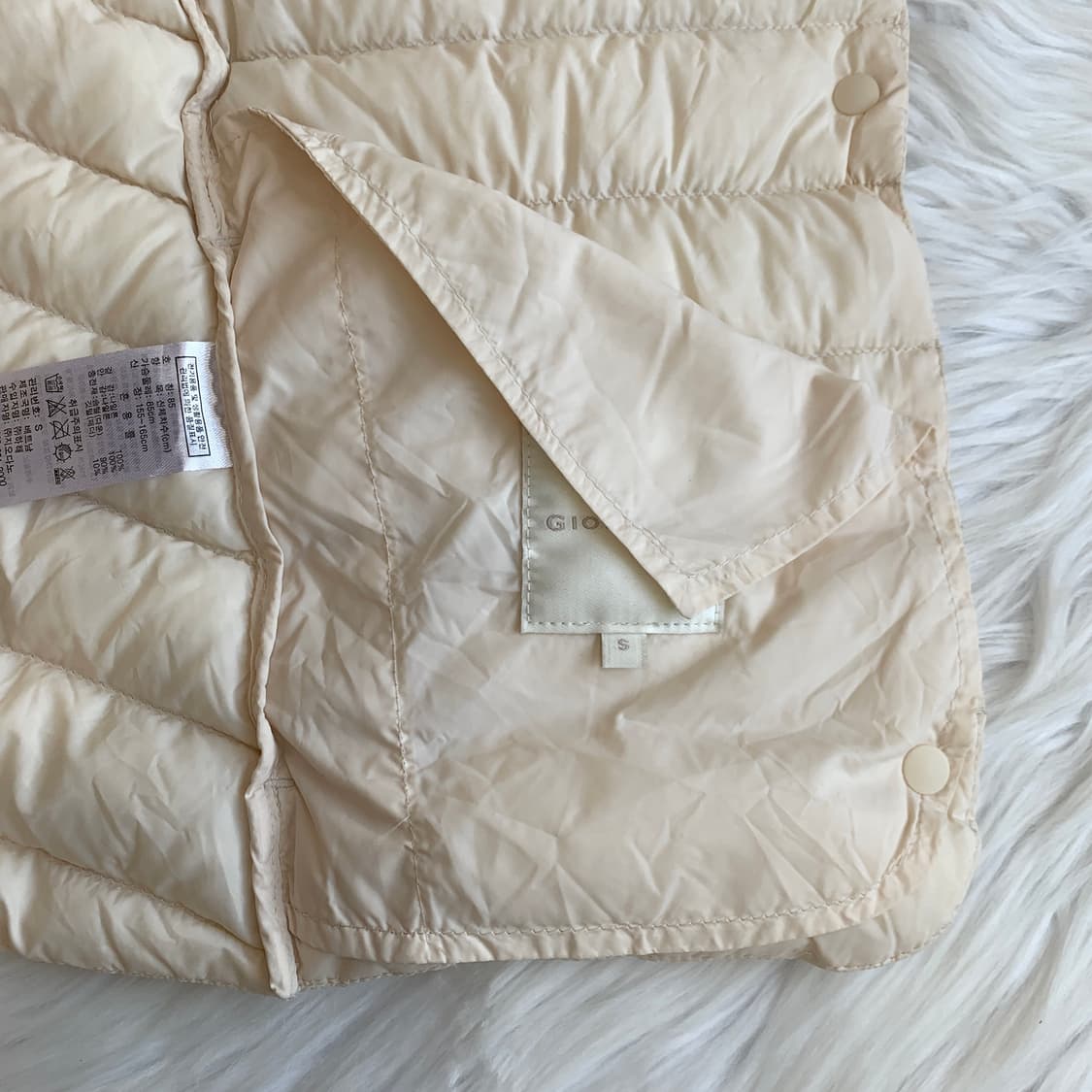 지오다노 GIORDANO 경량 패딩 자켓 1695 상품이미지7