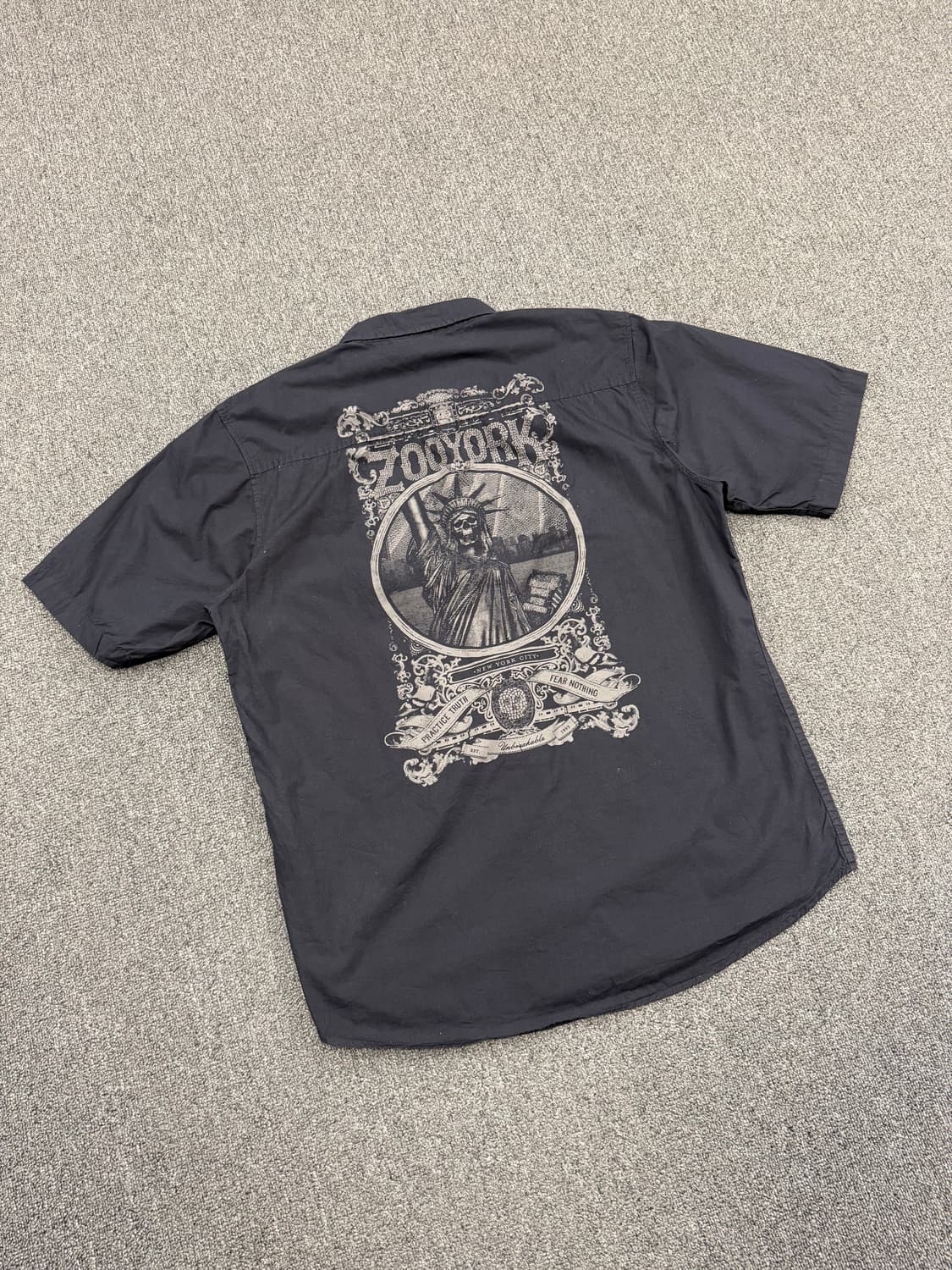 2XL) Zoo York 빈티지 후면 프린팅 반팔셔츠 상품이미지1