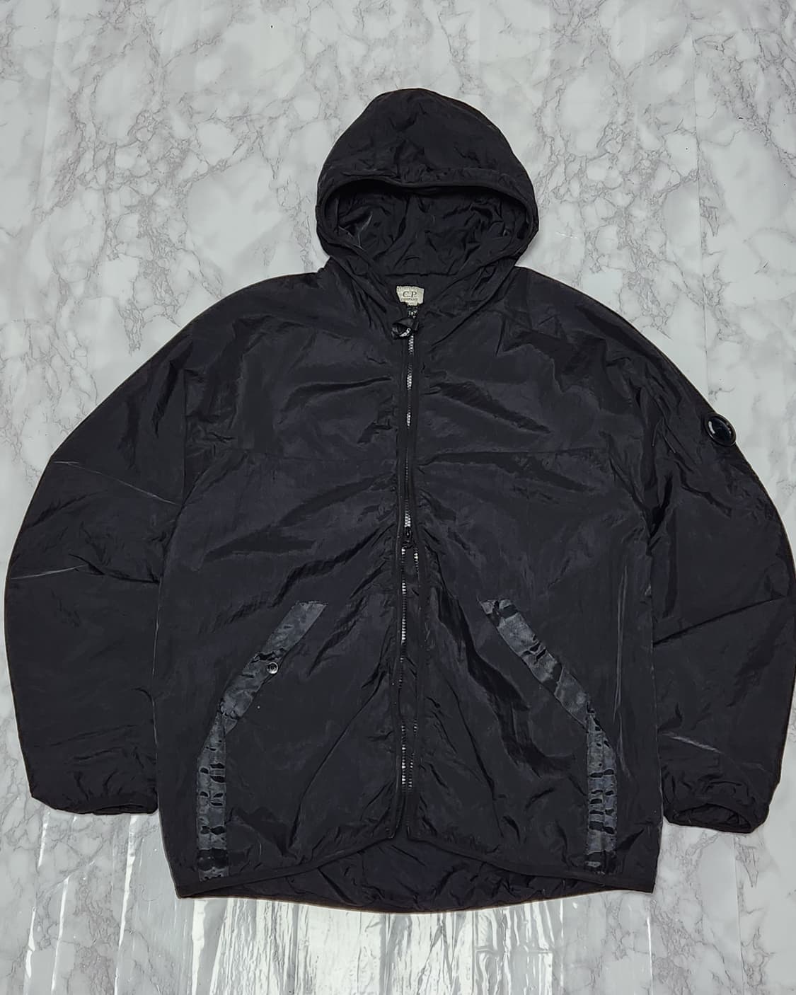C.P. Company  플랫 나일론 바람막이 후드 자켓 두꺼움 상품이미지2