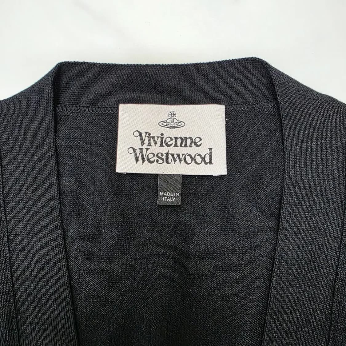 비비안웨스트우드 화이트라벨 블랙 가디건 100~105 상품이미지5