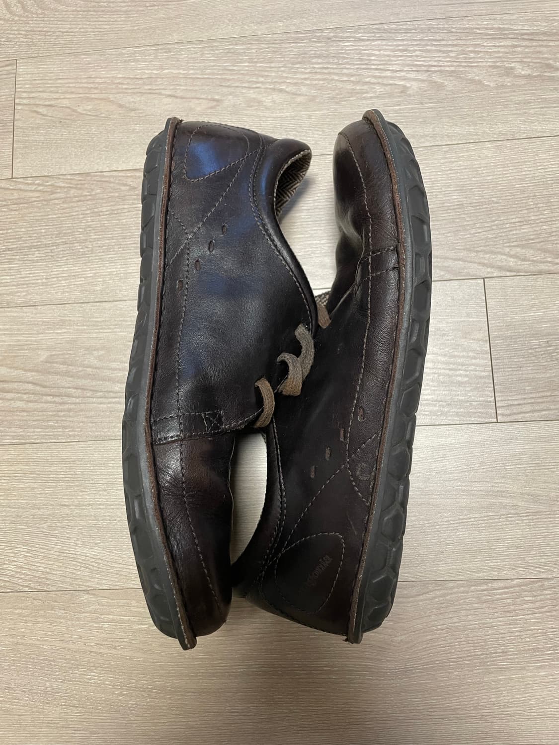 파타고니아 loulu 룰루 레더 슈즈 벨벳 브라운 상품이미지4