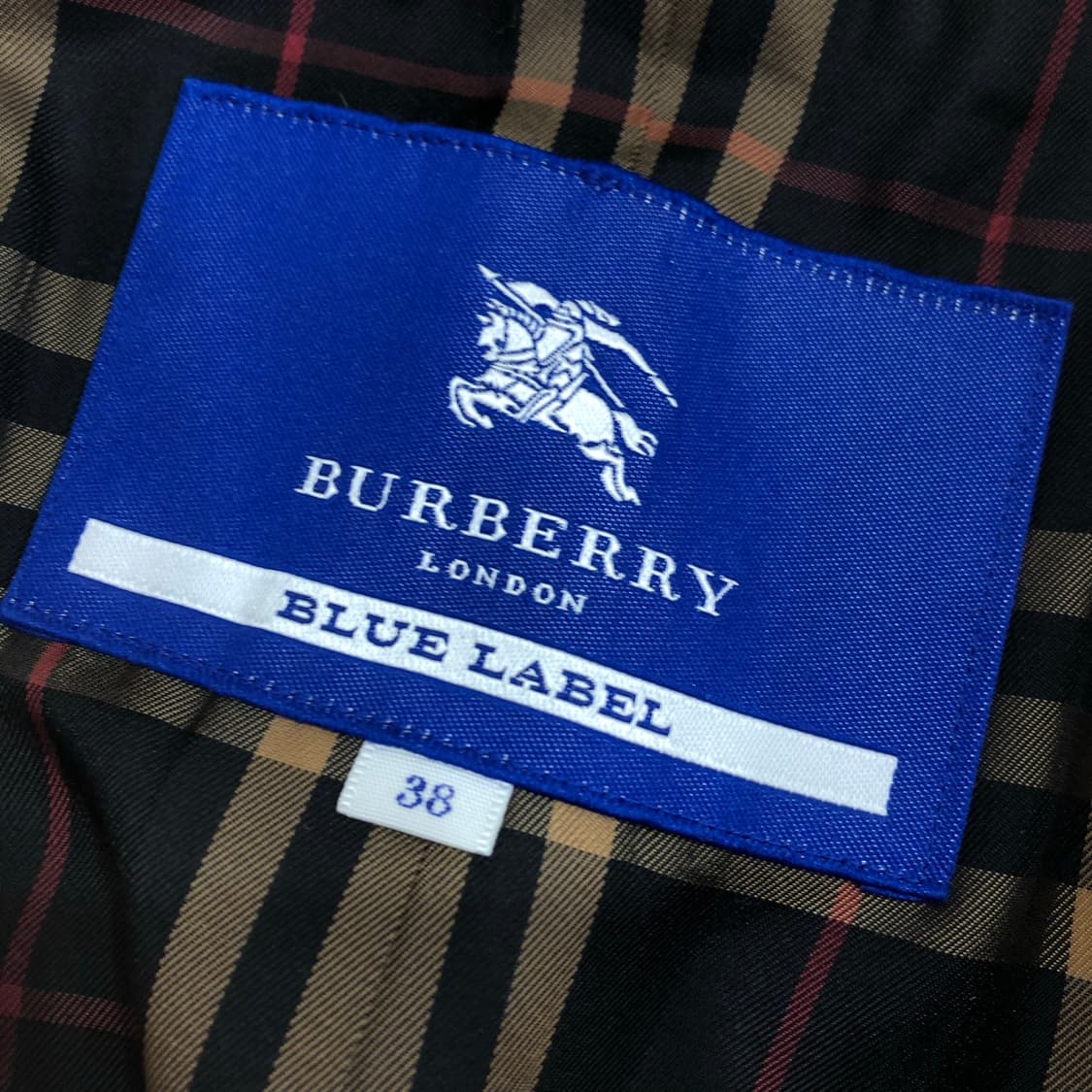 버버리 블루라벨 여성 울 체크 라이닝 클래식 롱코트  상품이미지4