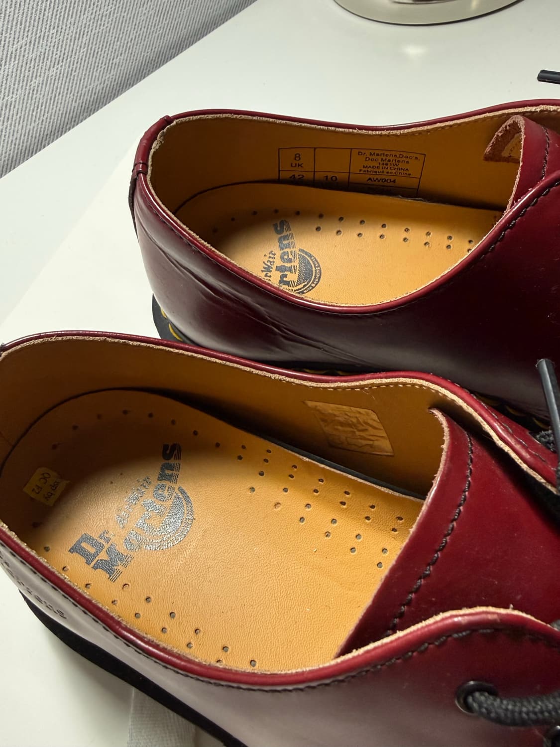 닥터마틴 체리레드 eu42사이즈 상품이미지2