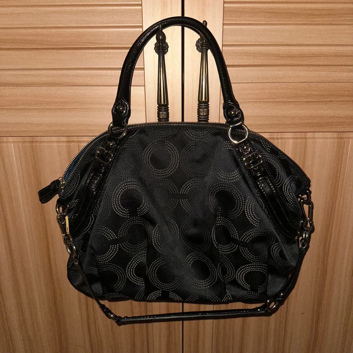Coach 코치 블랙 토트숄더백 펀칭 빈티지 y2k  상품이미지4