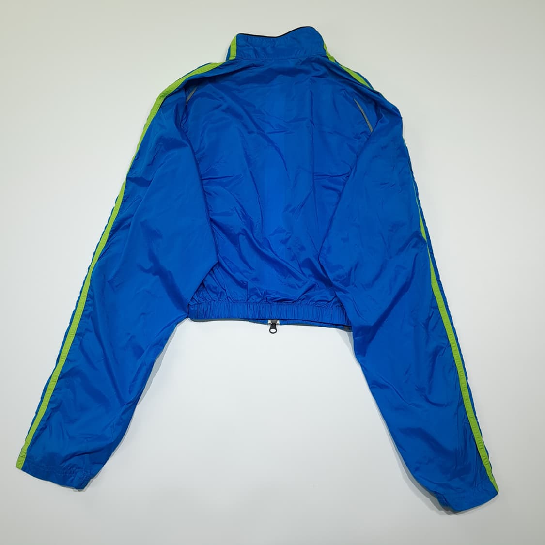 CL992 아디다스 90s 리플렉티브 코랄블루 크롭 바람막이 자켓 상품이미지5