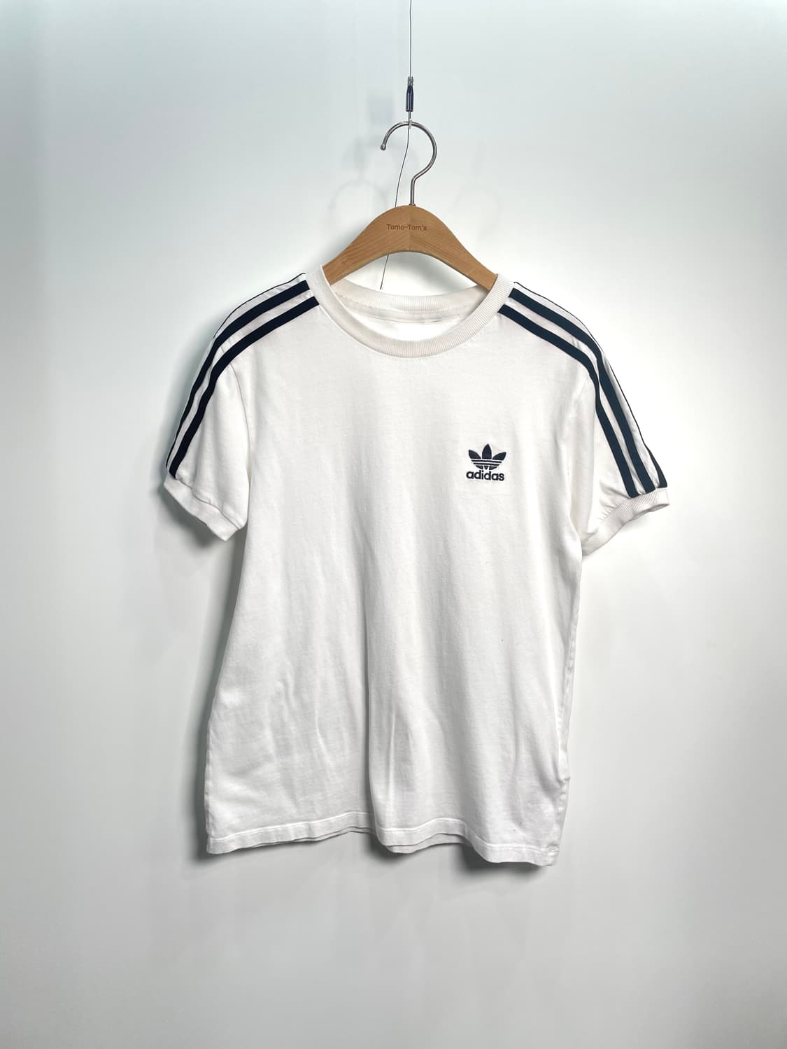 아디다스 흰검 삼선 반팔  상품이미지1