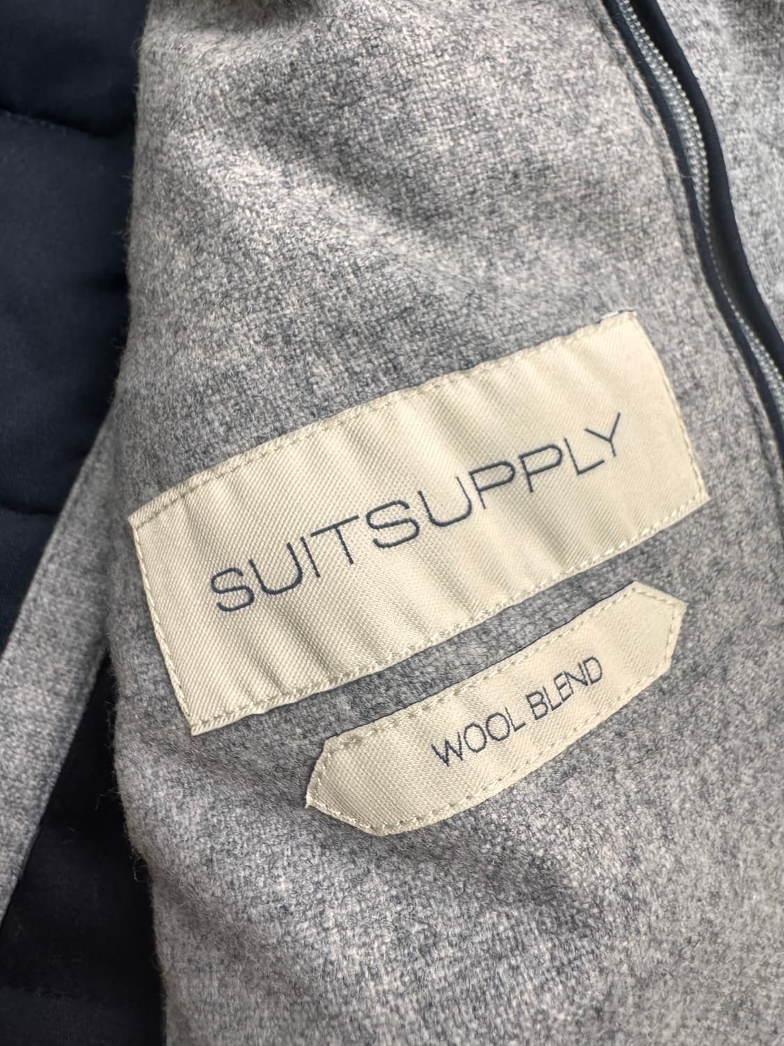 수트서플라이 / Suitsupply / 울 혼방 다운 베스트 / M 상품이미지3