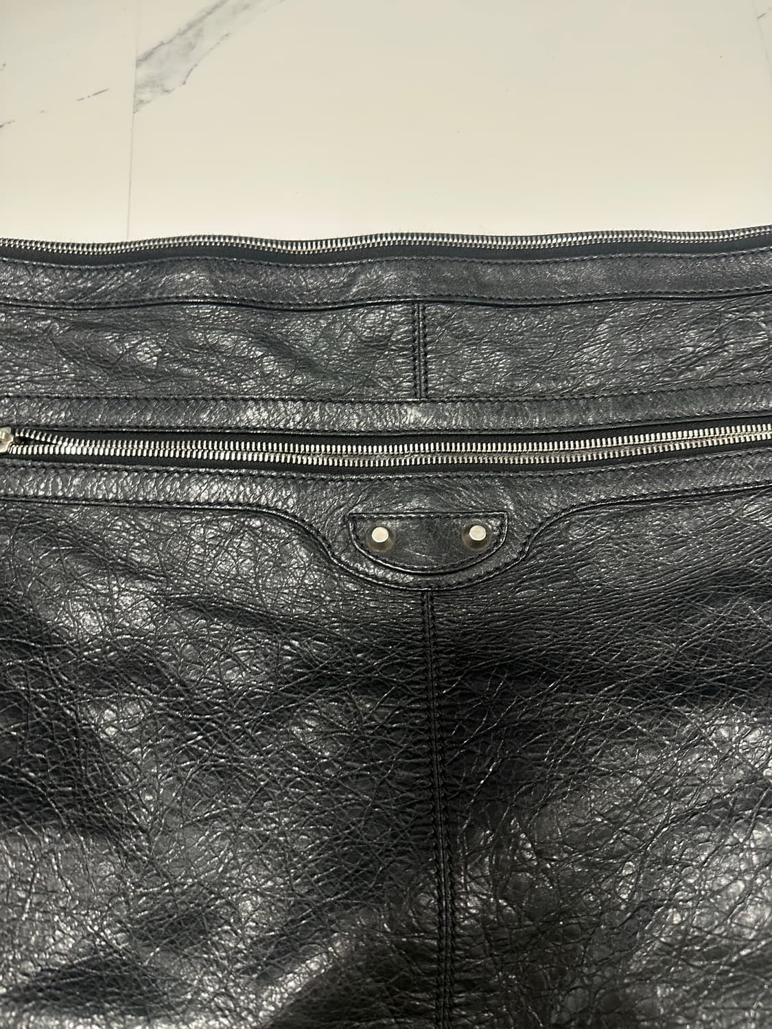 [A+ 정품] 발렌시아가 커리어 모터백  상품이미지4