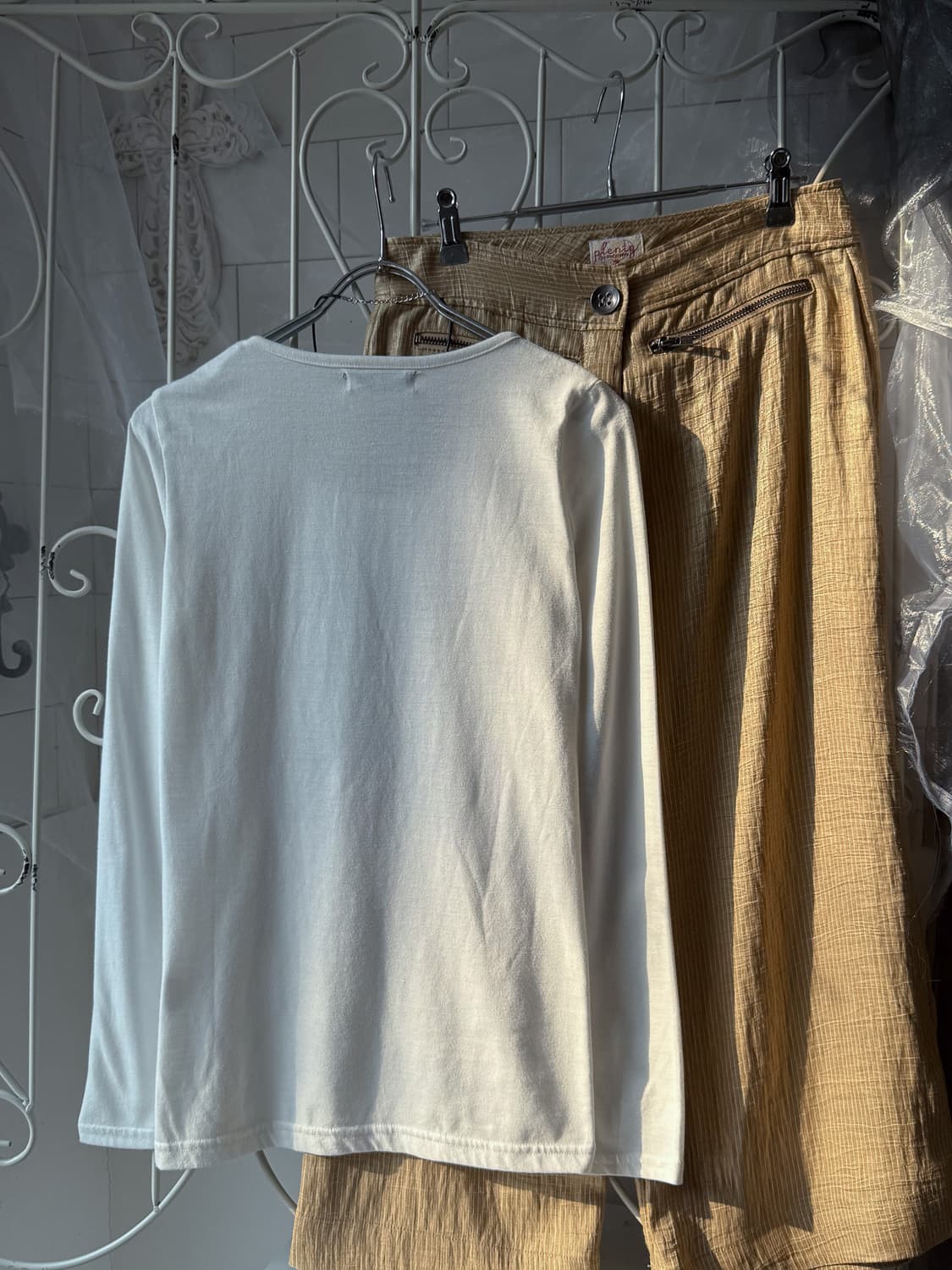 Beaded Lettering T-Shirt 0358 상품이미지6