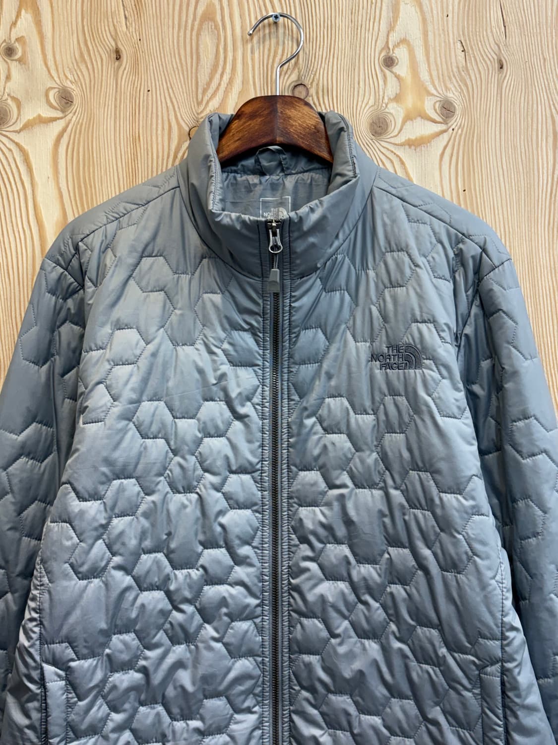 노스페이스 누빔 경량 패딩 상품이미지2