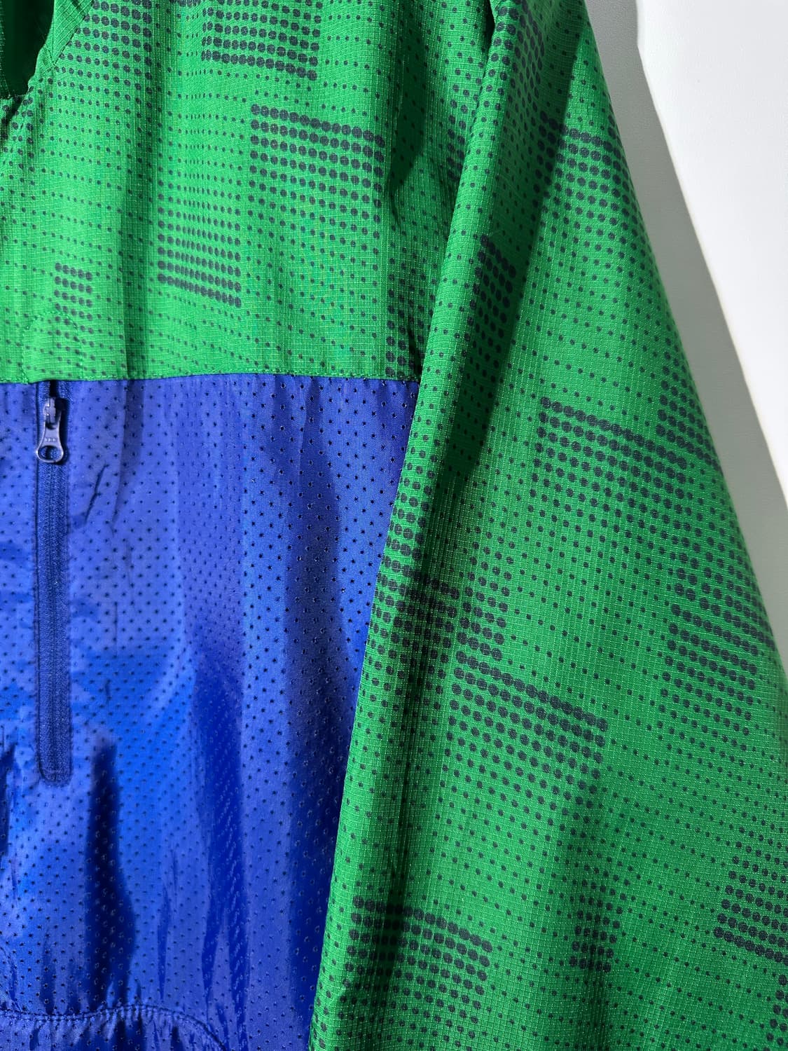 나이키 바람막이 후드 자켓 상품이미지2