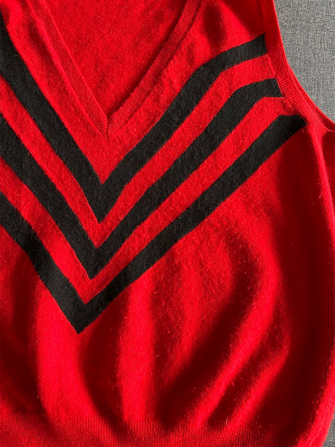 프라다 FW14 울-캐시미어 슬리브리스 스웨터 상품이미지5