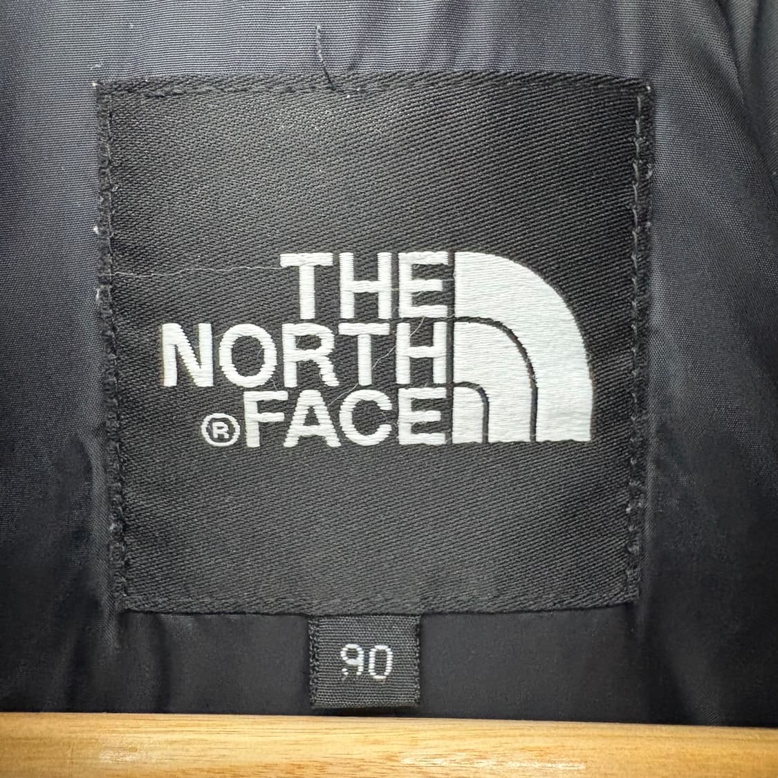 노스페이스 700 패딩 조끼 블랙 남/S 상품이미지4