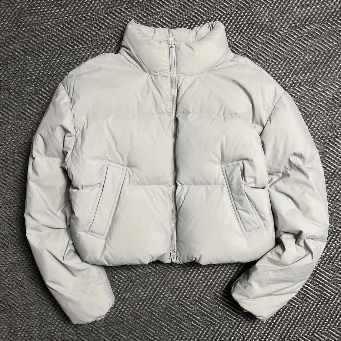 코드그라피 우먼스 덕 다운 푸퍼 크롭 패딩 그레이o 5101 상품이미지1