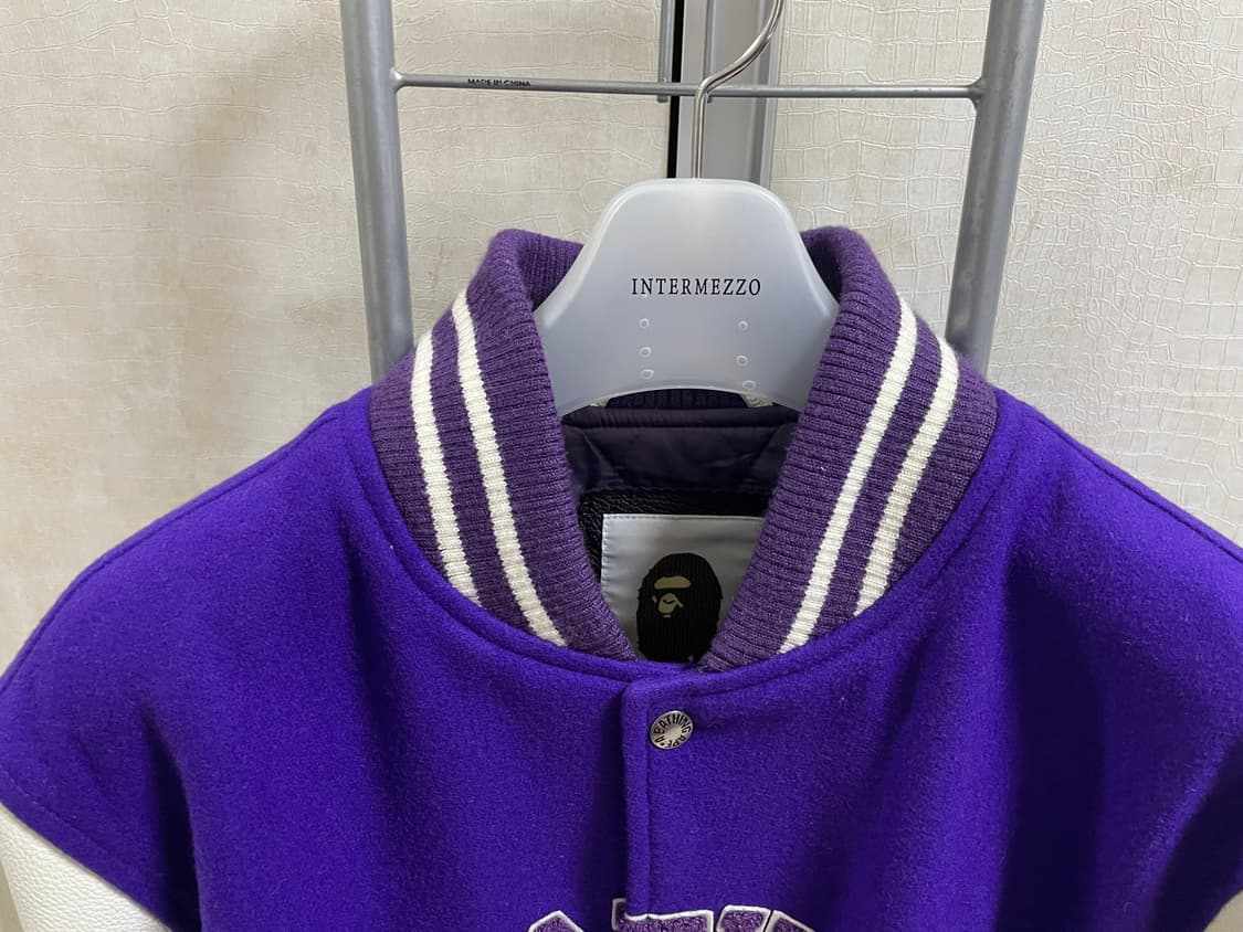 베이프 자이언트 헤드 바시티 자켓 상품이미지4