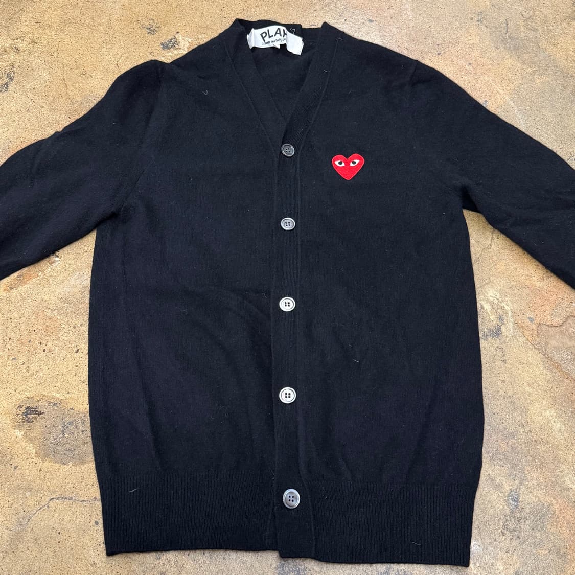 꼼데가르송 블랙 가디건 상품이미지3