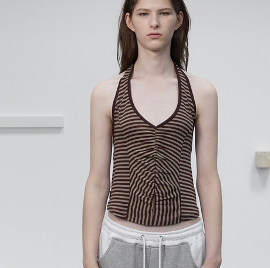 세릭 stripe halter neck sleeveless brown  상품이미지1