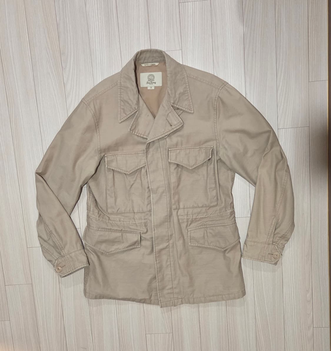 바스통123 데저트컬러 필드자켓 (m사이즈) 상품이미지1