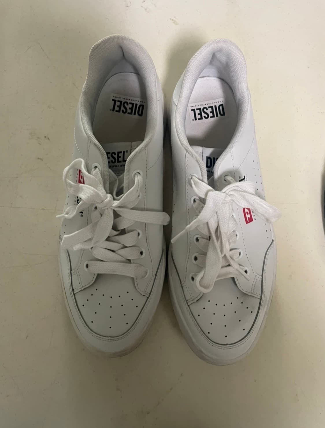 디젤 스니커즈 260 상품이미지1