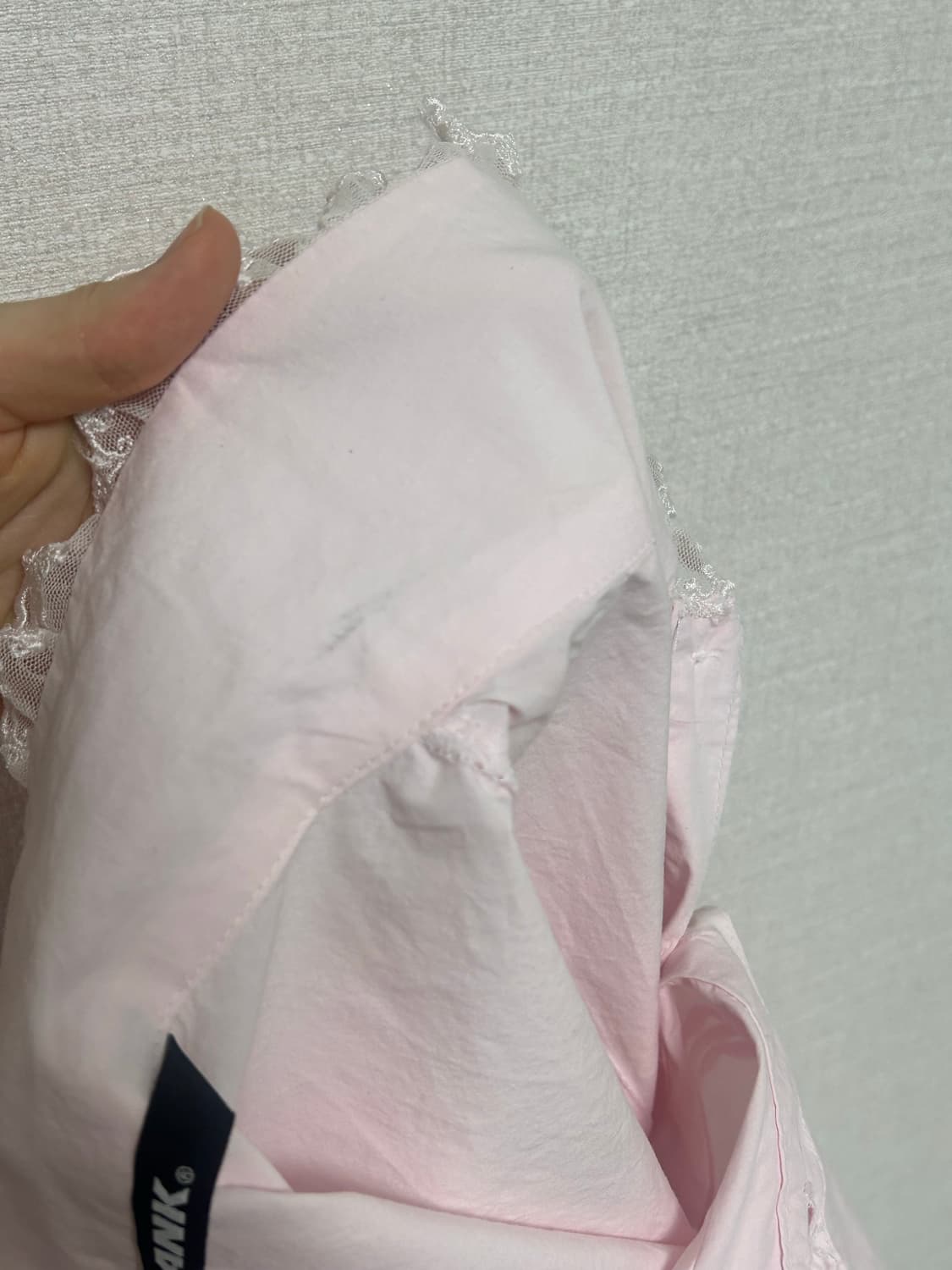 크랭크 핀턱 레이스 카라 블라우스 핑크 상품이미지4