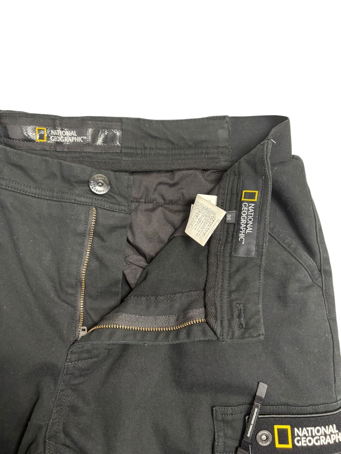 내셔널지오그래픽 카고팬츠 블랙 상품이미지4
