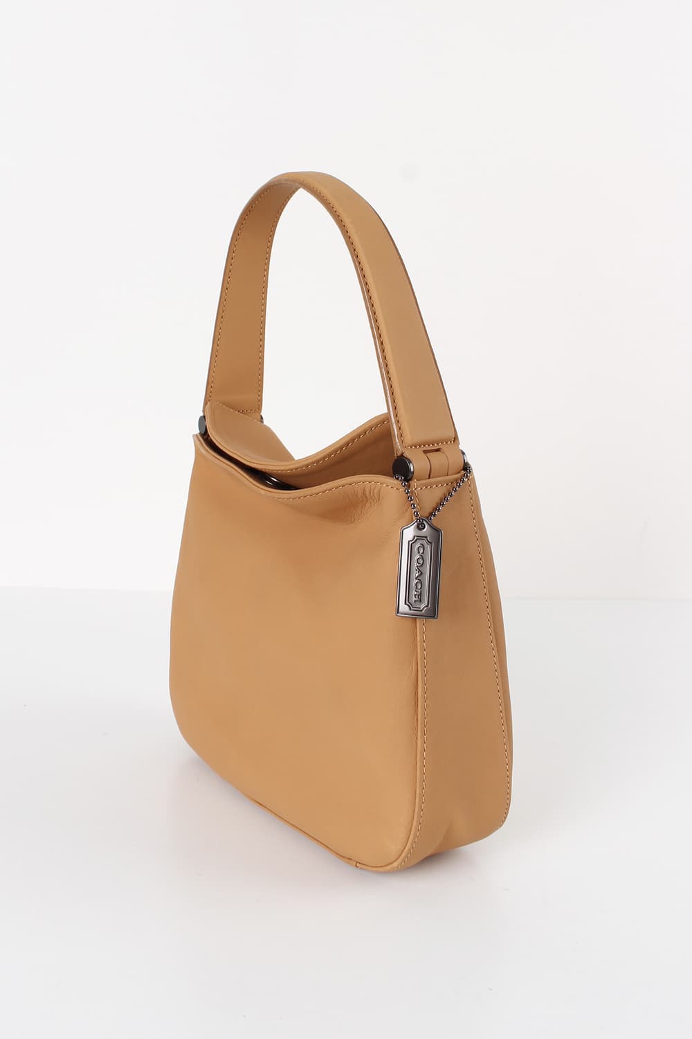 COACH Glove Tanned Leather Bag 상품이미지1