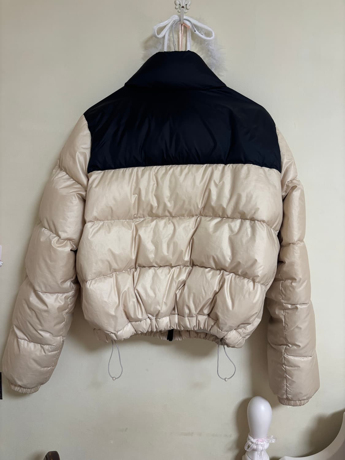 리바이스 배색 패딩 노스페이스 눕시 푸퍼 칼하트 상품이미지2