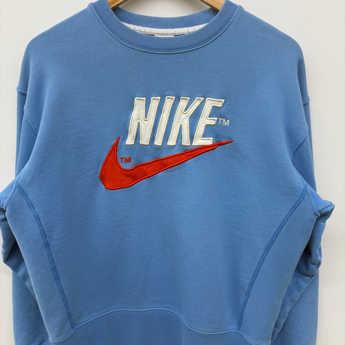 나이키 스우시 로고 블루 맨투맨 여성 M 상품이미지2