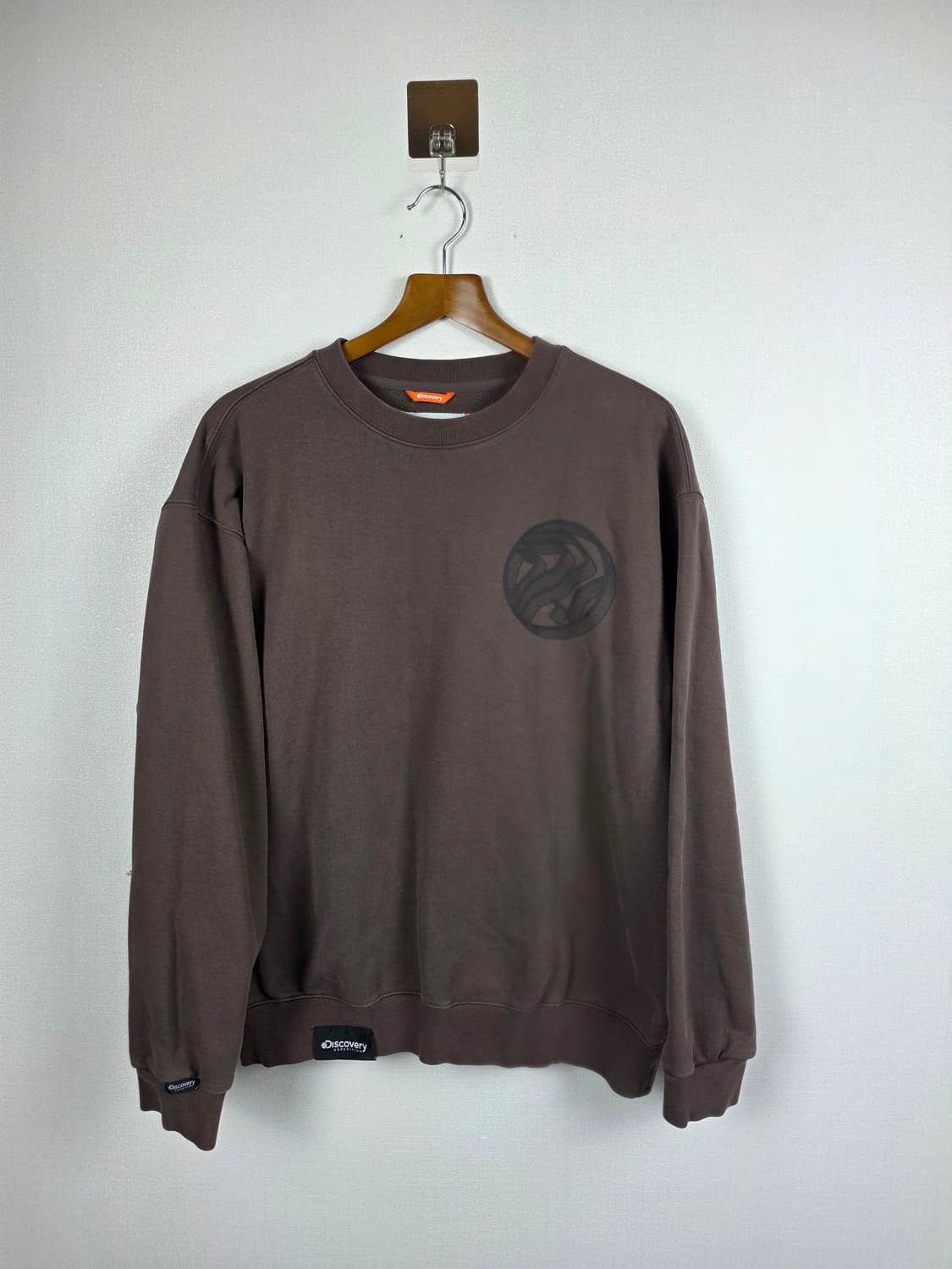 디스커버리 남성 입체 그래픽 스웻 맨투맨 XL 상품이미지1