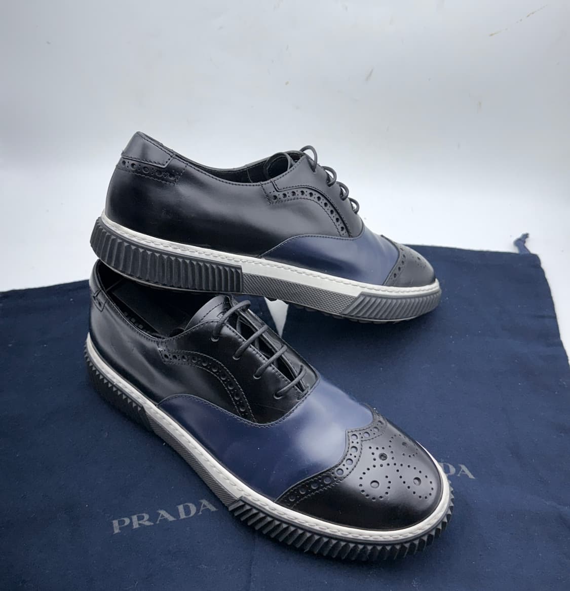 정품)프라다 255/260 상품이미지4