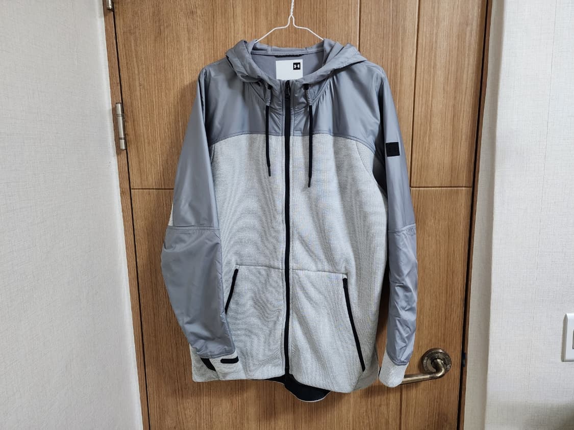 (2XL)언더아머 후드 자켓 상품이미지1