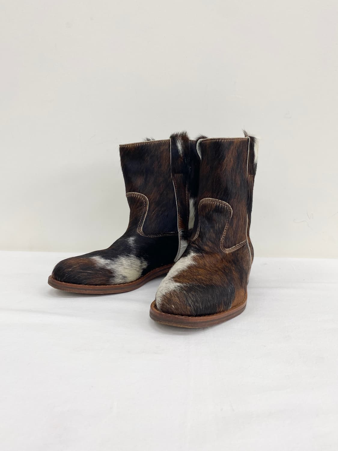 라보떼가르디안 소가죽 송치 부츠 상품이미지1