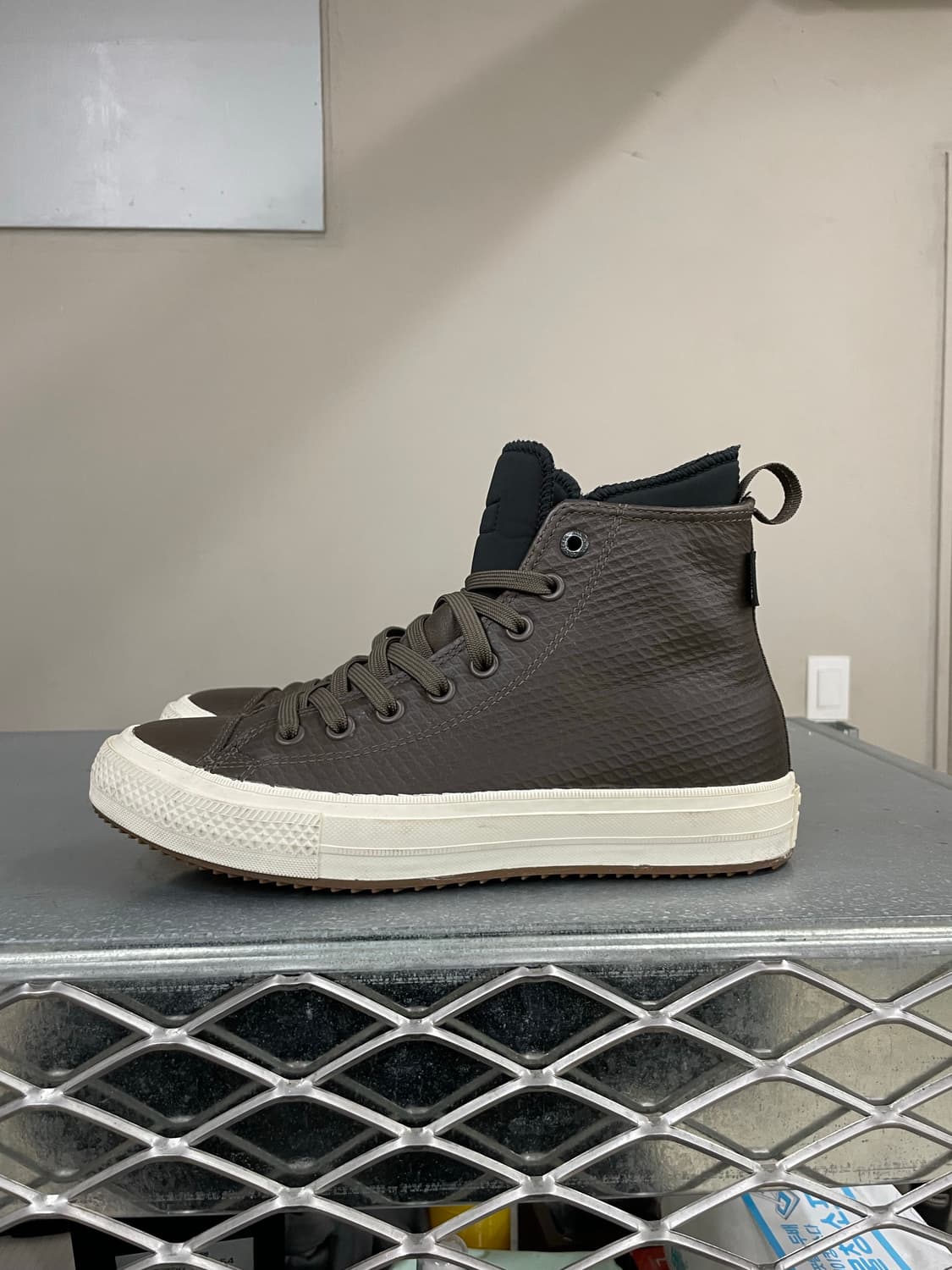 컨버스 척 테일러 올스타 II 하이 260 상품이미지1