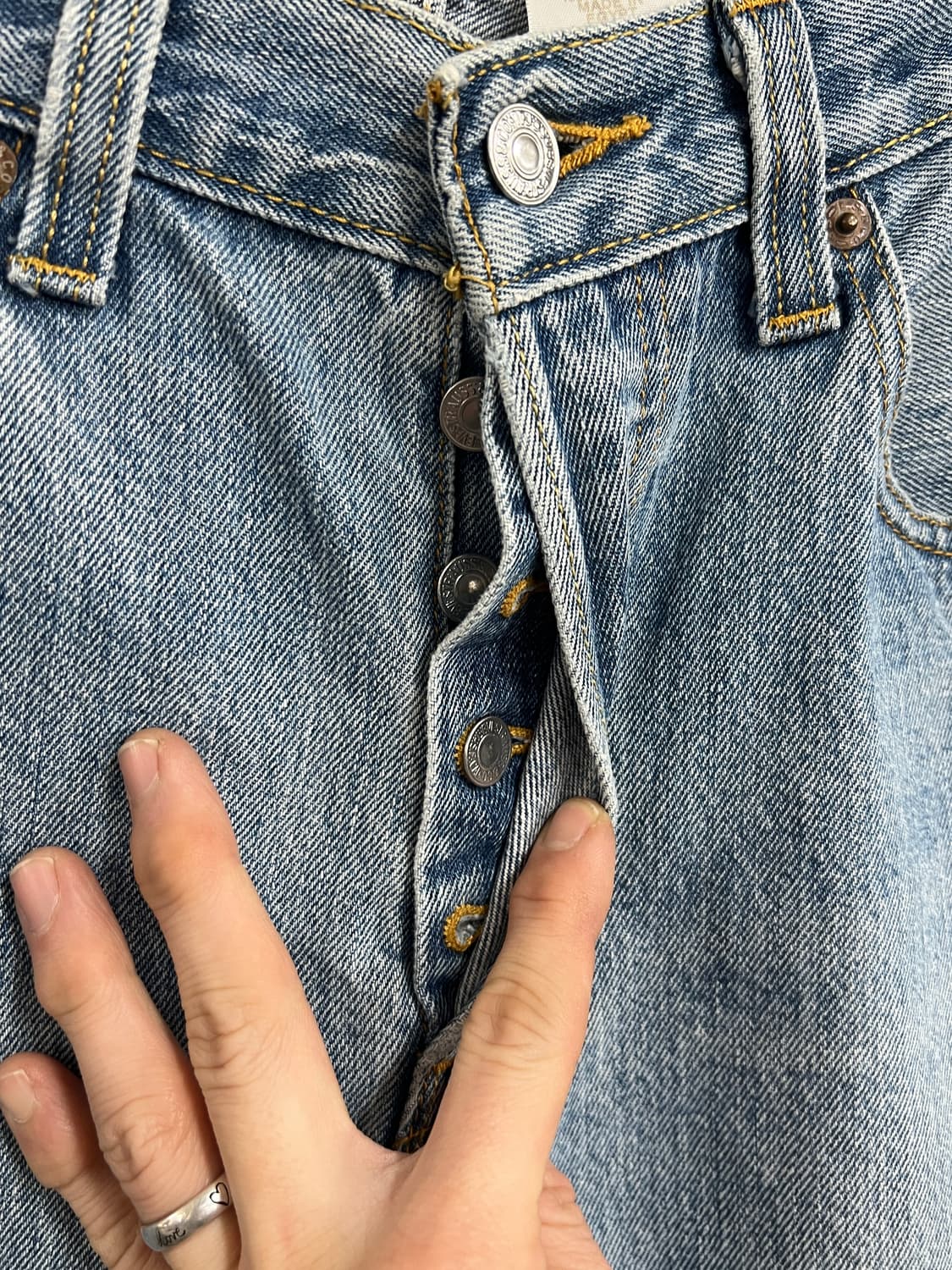 Levis 리바이스 501 버튼플라이 연청 데님 팬츠 상품이미지5