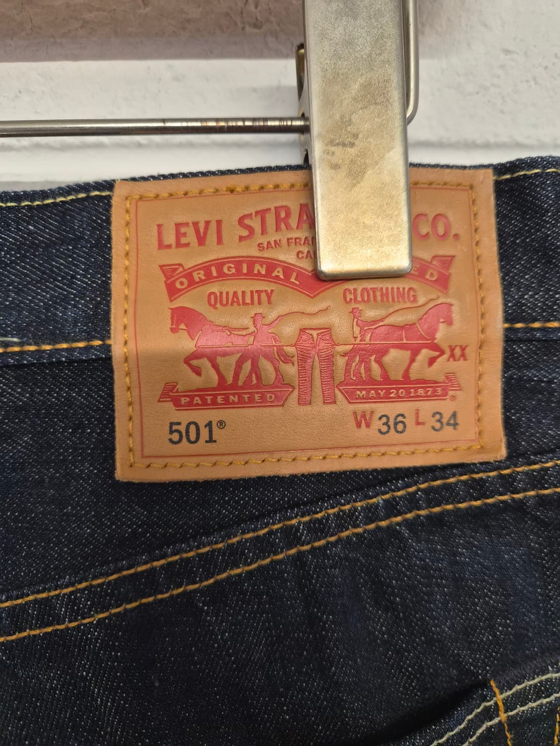 36) 리바이스 501 인디고 데님 팝니다 상품이미지3