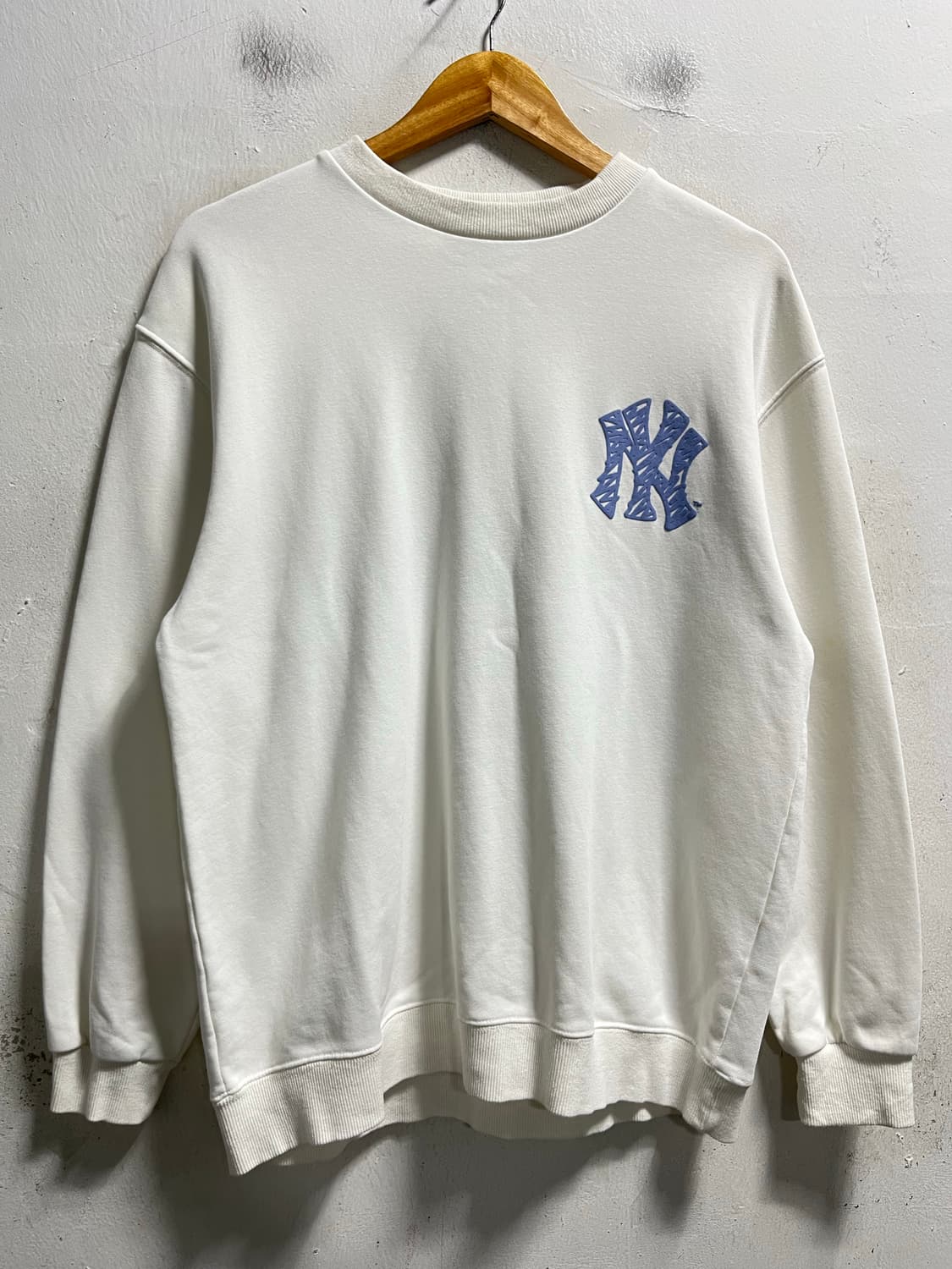 95 MLB NY 양키스 루즈핏 맨투맨 정품 상품이미지1