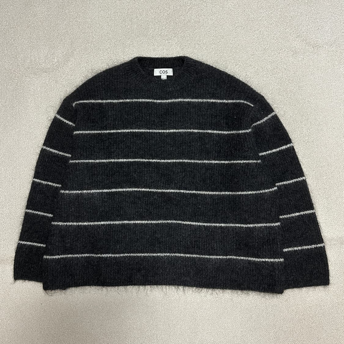 코스 텍스처드 모헤어 블렌드 스트라이프 스웨터 상품이미지2