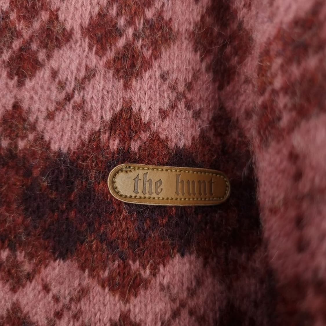 [헌트] 빈티지 패턴 오버핏 브이넥 니트 M18749 상품이미지6