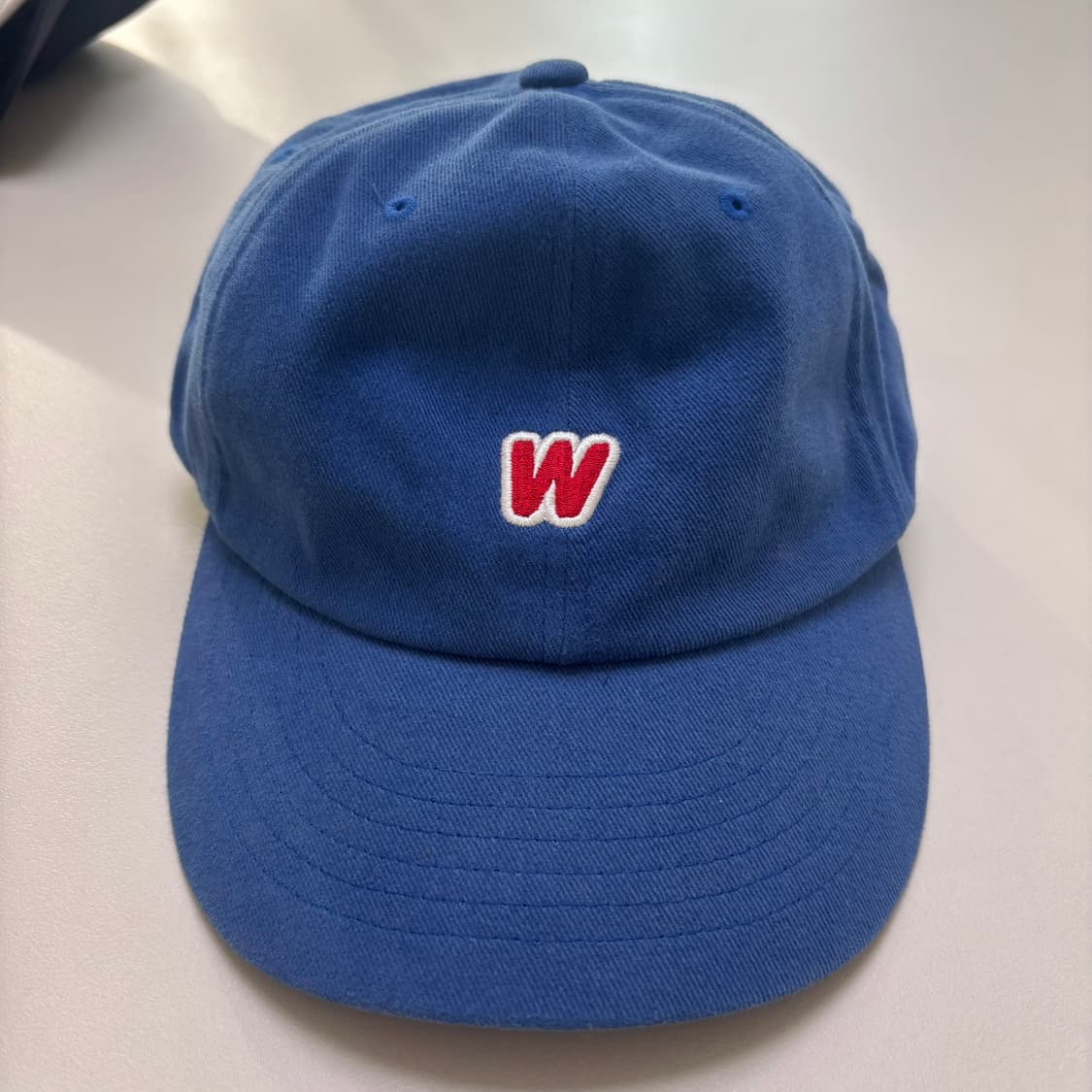 WKNDRS 위캔더스 W로고 자수 블루 모자 볼캡 상품이미지1