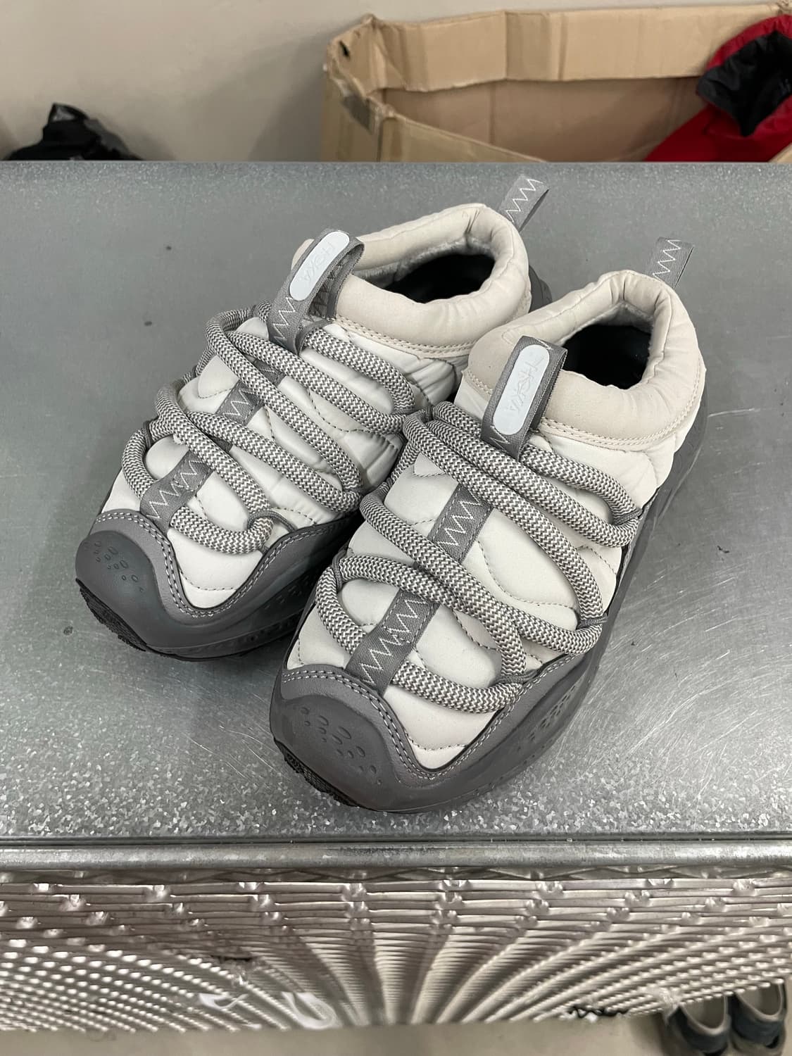 호카 오라 프리모 스타더스트 그레이 235 상품이미지2